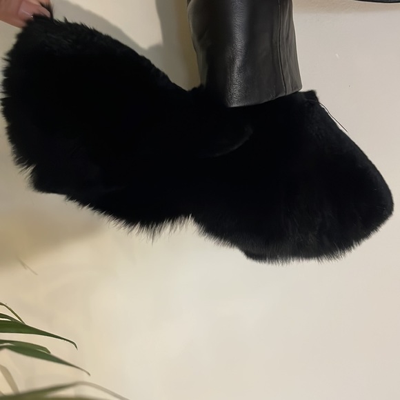 SENSATIONAL LEATHER AND RABBIT FUR JACKET - Picture 6 of 12